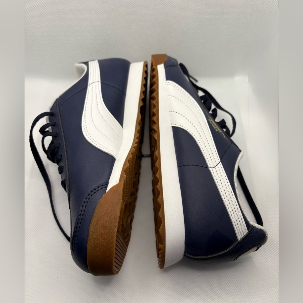 Puma Boy's Navy Sneakers ***NEVER WORN - Picture 2 of 8